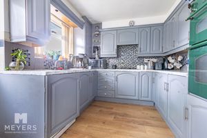 Photo 9- click for photo gallery